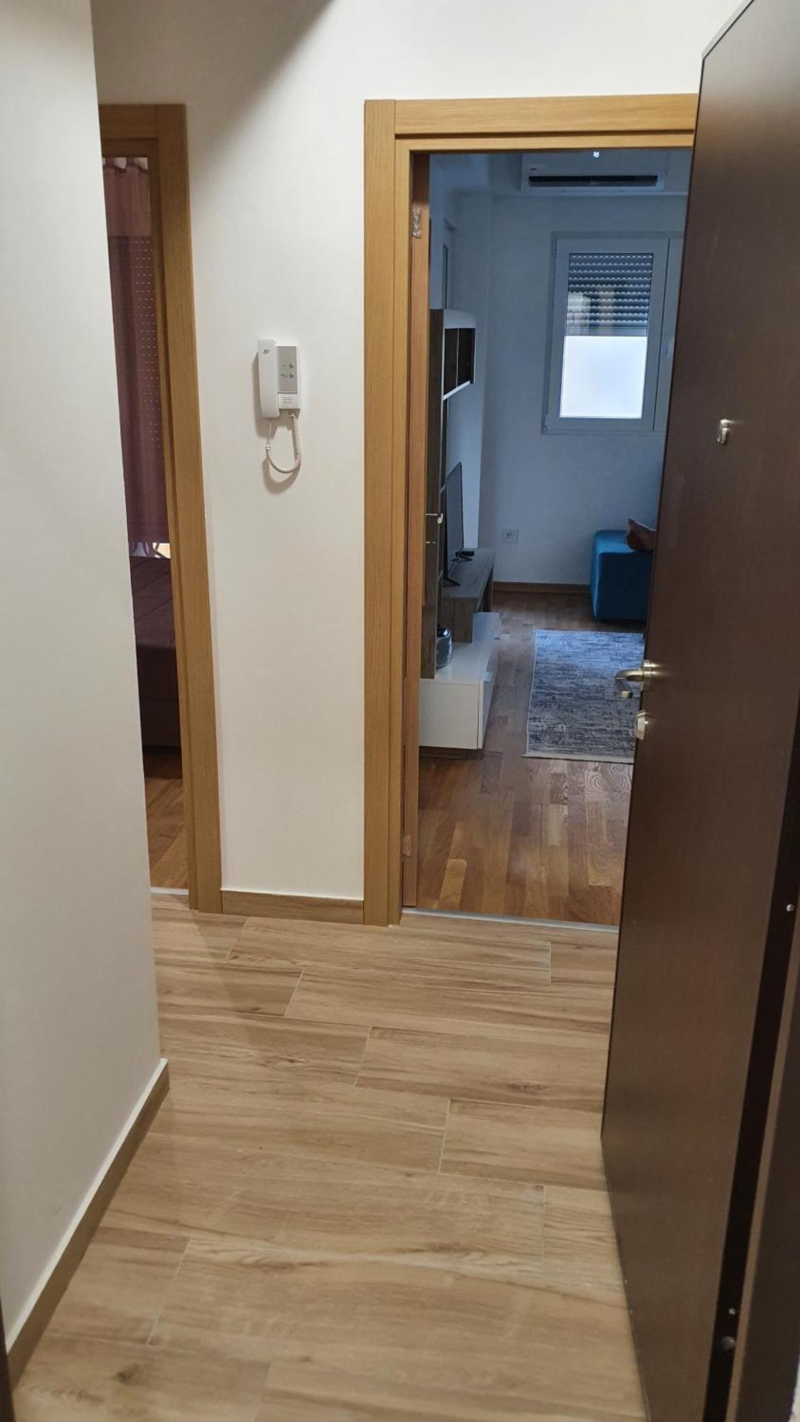 Odmor U Podgorici. Apartment Podgorica Luaran gambar